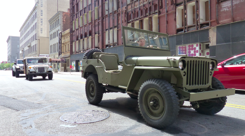 Illustration for article titled My $500 Postal Jeep Got Rammed By A Hummer H2 And Somehow I'm Still Alive